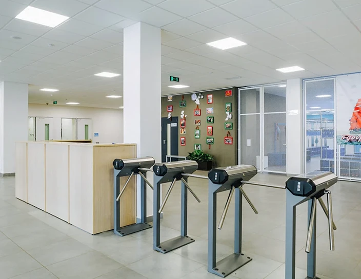 Электронная проходная KT02, школа №1298, Москва